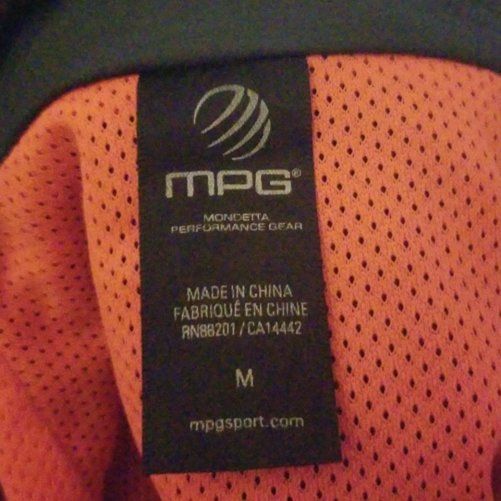 Ladies windbreaker coat